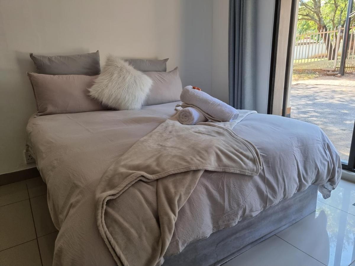 Atterbury Self Catering Studios Pretoria-Noord Eksteriør billede