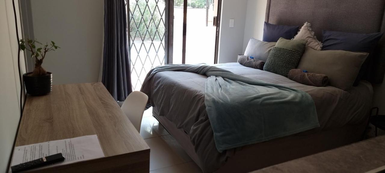 Atterbury Self Catering Studios Pretoria-Noord Eksteriør billede