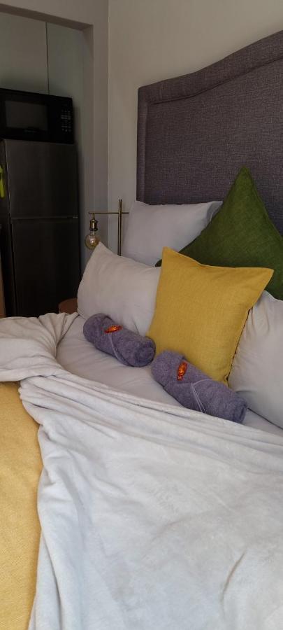 Atterbury Self Catering Studios Pretoria-Noord Eksteriør billede